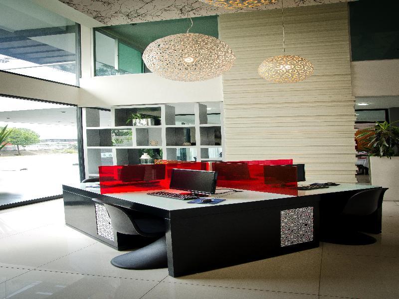 Hotel Portonovo Plaza Expo Zapopan Extérieur photo
