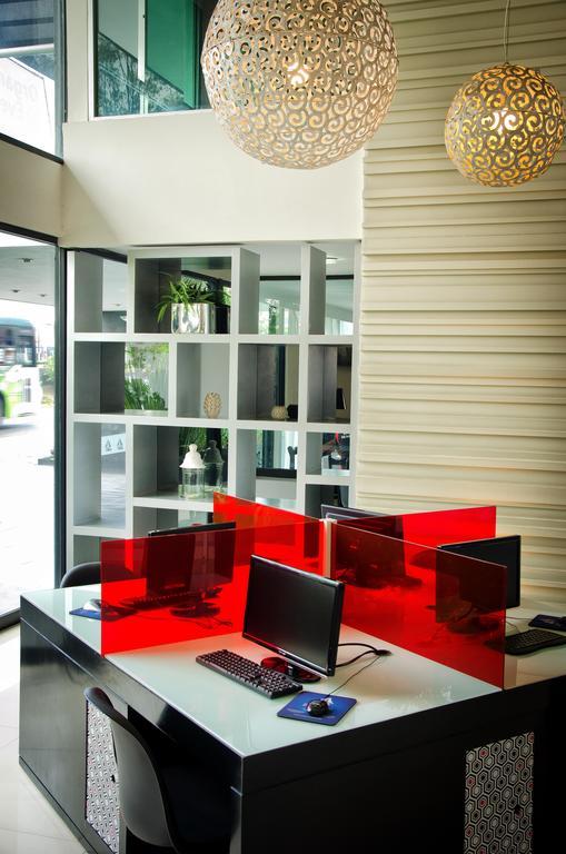 Hotel Portonovo Plaza Expo Zapopan Extérieur photo